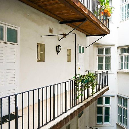 Backpacker Apartment Hofburg ウィーン エクステリア 写真